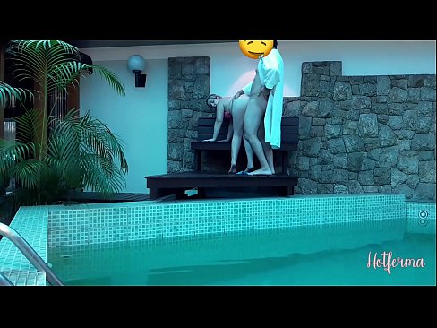 ❤️ Bulla ancillam ad piscinam invitat, sed fervido resistere non potuit Sluts ad nos la.xxxomg.ru