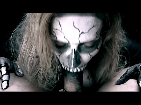 ❤️ Demon puella sugentem gallum cum nigro ore suo deglutivit cum . Sluts ad nos la.xxxomg.ru
